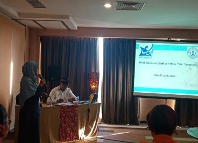 Kegiatan Oral Presentation The 3 rd Udayana International Nursing Conference